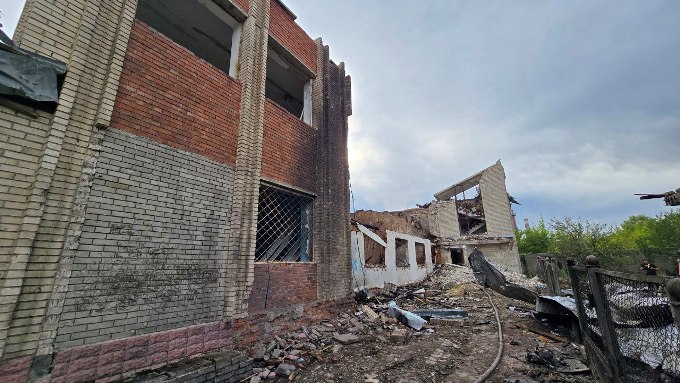в Балаклії дрони пошкодили житлові та нежитлові будівлі